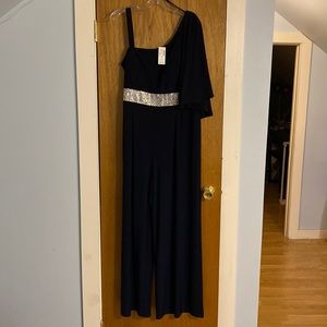 Women’s formal one sleeve jumper with embellishments, size 16, tags on